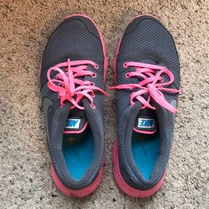 Nike flex experience RN